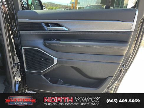 New 2026 Jeep Grand Wagoneer L 4WD image 27