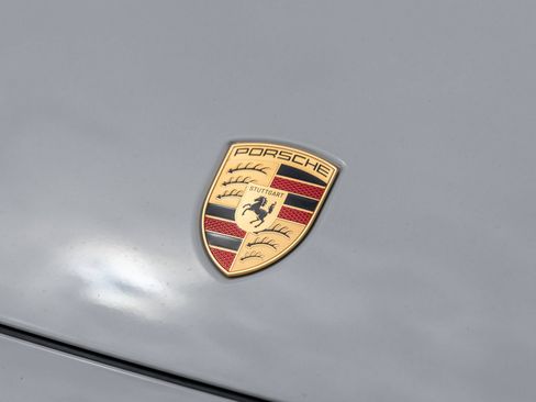 Certified 2026 Porsche Cayenne AWD/4WD image 17