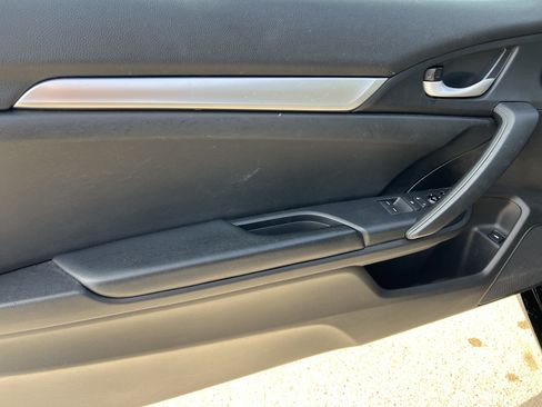 Used 2020 Honda Civic Sport image 13
