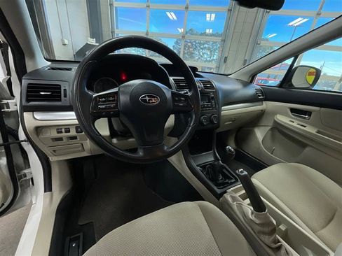 Used 2013 Subaru Crosstrek 2.0i Premium image 14