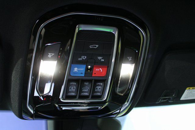 Used 2021 Jeep Grand Cherokee L Overland w/ Advanced Protech Group III AWD/4WD image 20