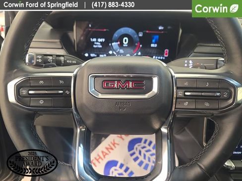 Used 2024 GMC Acadia Elevation image 30