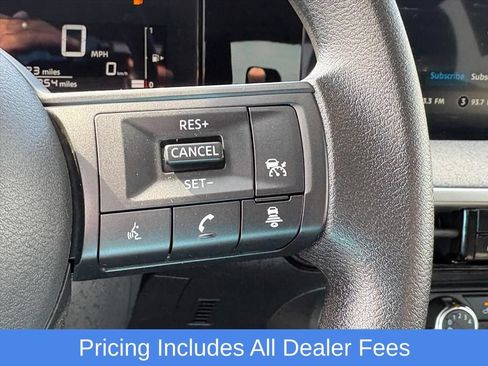Certified 2025 Nissan Kicks SV AWD/4WD image 16