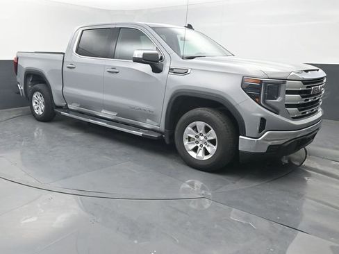 Used 2024 GMC Sierra 1500 SLE RWD image 7