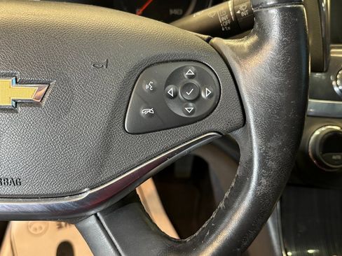 Used 2018 Chevrolet Impala LT image 11