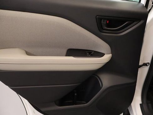 New 2026 Subaru Forester AWD/4WD image 27
