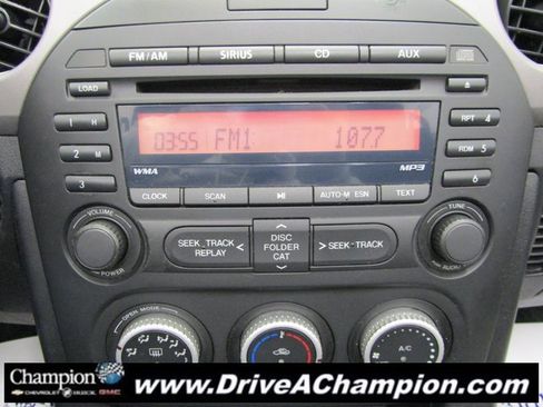 Used 2012 MAZDA MX-5 Miata Sport image 19