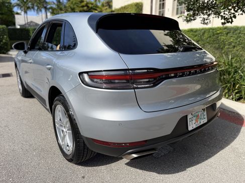 Used 2020 Porsche Macan AWD/4WD image 37