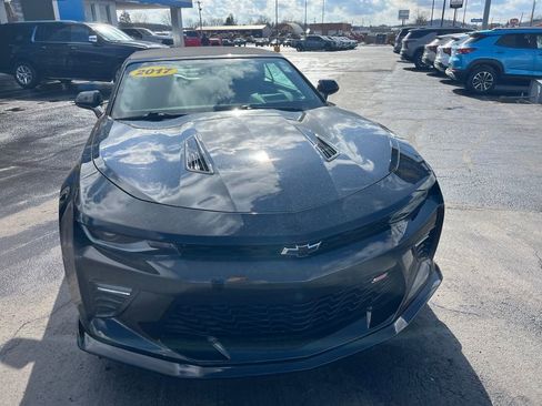Used 2017 Chevrolet Camaro SS image 8