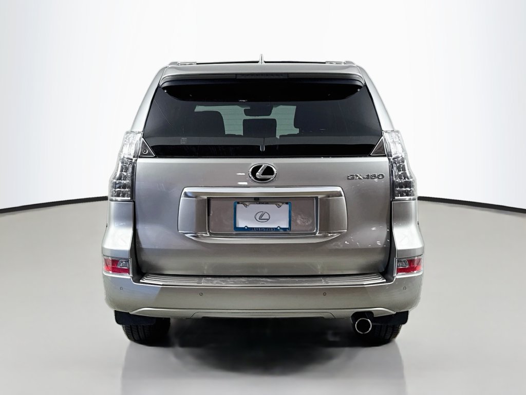 Used 2023 Lexus GX 460 Premium w/ Premium Package AWD/4WD image 6