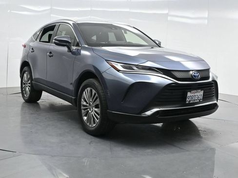 Used 2022 Toyota Venza XLE AWD/4WD image 59