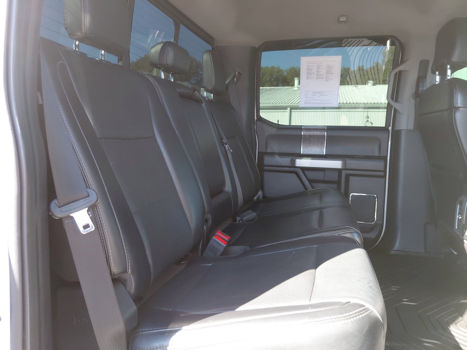 Used 2019 Ford F350 Lariat w/ Lariat Value Package AWD/4WD image 28