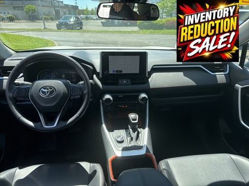 Used 2024 Toyota RAV4 Adventure AWD/4WD image 17