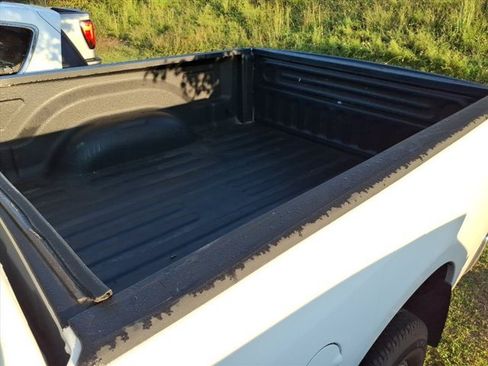Used 2018 RAM 2500 Tradesman w/ Chrome Appearance Group AWD/4WD image 7