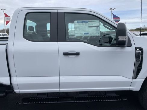 New 2026 Ford F350 XL w/ XL Chrome Package image 30