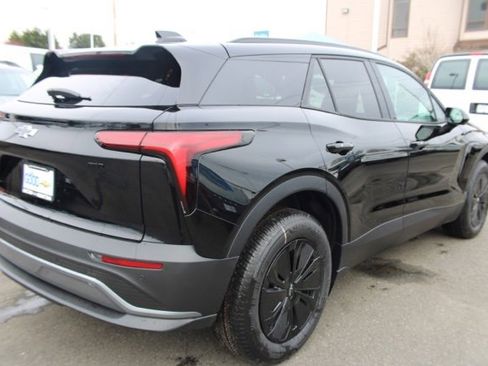 New 2025 Chevrolet Blazer EV LT w/ Midnight/Sport Edition image 10