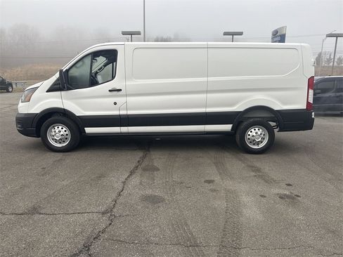 New 2026 Ford Transit 250 Low Roof AWD image 3