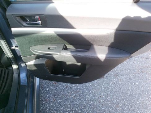 Used 2013 Subaru Legacy 2.5i Premium image 20