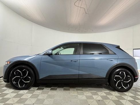 Used 2022 Hyundai Ioniq 5 SE AWD/4WD image 4
