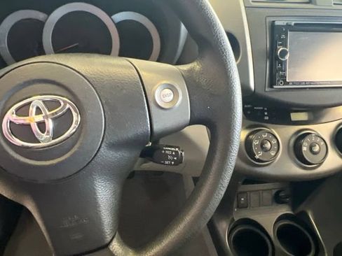 Used 2011 Toyota RAV4 2WD w/ Base L4 Extra Value Pkg image 27
