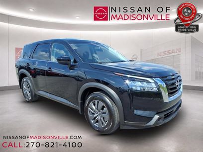 Used 2025 Nissan Pathfinder S
