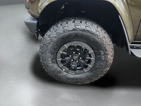 New 2025 Ford Bronco Raptor AWD/4WD image 31