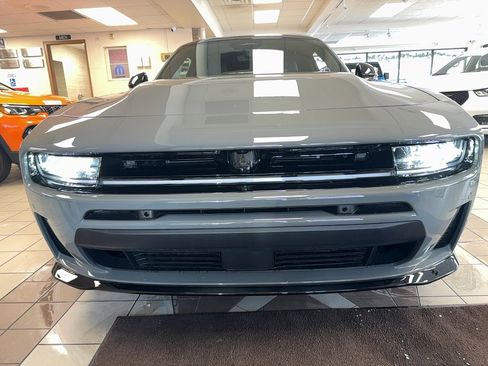 New 2026 Dodge Charger Daytona Scat Pack image 3