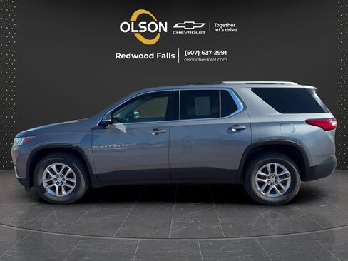 Used 2018 Chevrolet Traverse LT AWD/4WD image 2