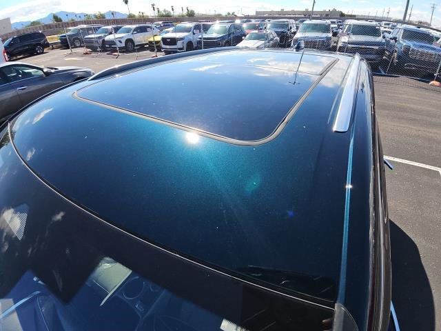 Used 2026 Cadillac Vistiq Luxury w/ LPO, Floor Liner Package AWD/4WD image 2