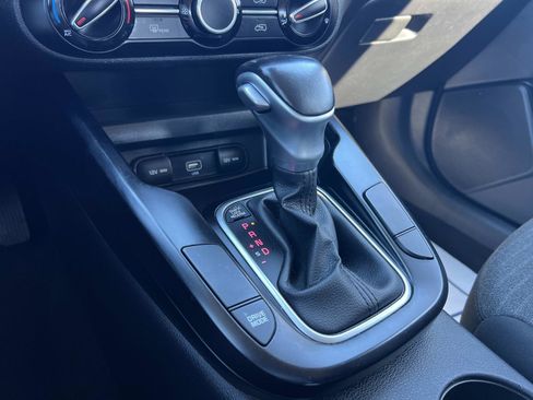 Used 2021 Kia Soul GT-Line image 17