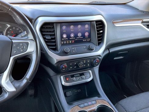 Used 2020 GMC Acadia SLE w/ Driver Convenience Package image 6