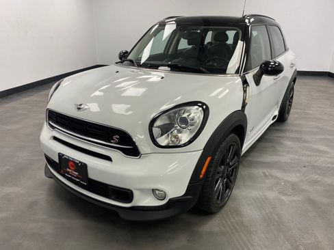 Used 2015 MINI Cooper Countryman S image 2