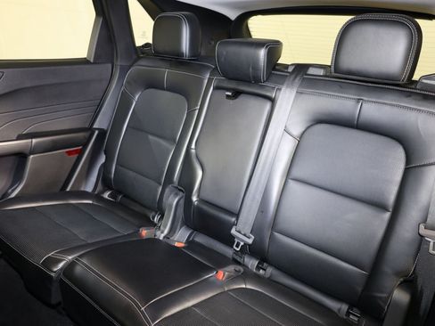 Used 2024 Ford Escape Platinum AWD/4WD image 11