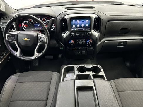 Used 2021 Chevrolet Silverado 1500 LT AWD/4WD image 22