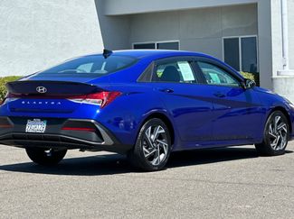 Used 2025 Hyundai Elantra Sport FWD video 2