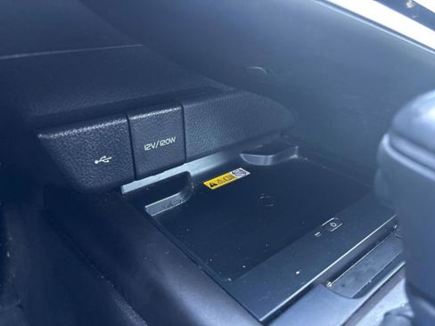 Used 2022 Toyota Camry XSE image 20