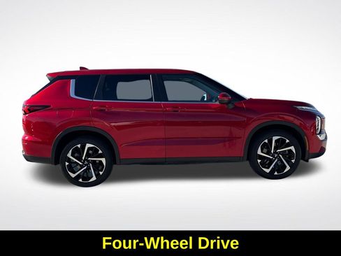 Used 2022 Mitsubishi Outlander ES AWD/4WD image 9