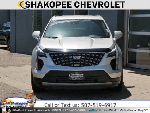 Used 2020 Cadillac XT4 Premium Luxury image 4
