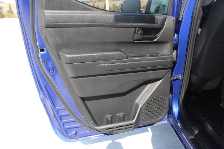 Certified 2025 Toyota Tacoma SR5 AWD/4WD image 13