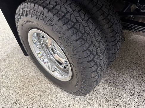 Used 2014 RAM 3500 Tradesman w/ Chrome Appearance Group AWD/4WD image 45
