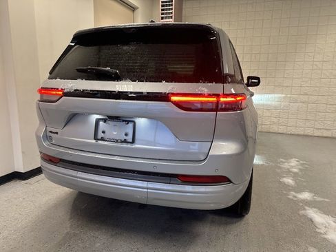 New 2026 Jeep Grand Cherokee Limited AWD/4WD image 19
