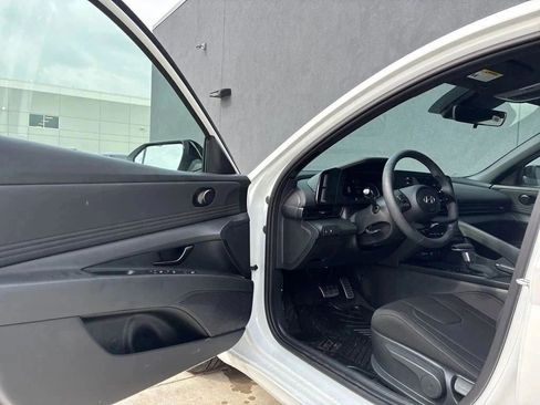 New 2026 Hyundai Elantra Sport FWD image 8