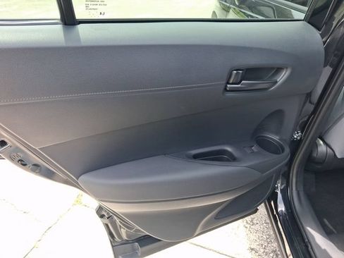 Used 2026 Toyota Corolla Cross AWD Hybrid image 9
