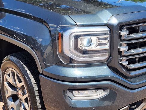 Used 2017 GMC Sierra 1500 SLT AWD/4WD image 27