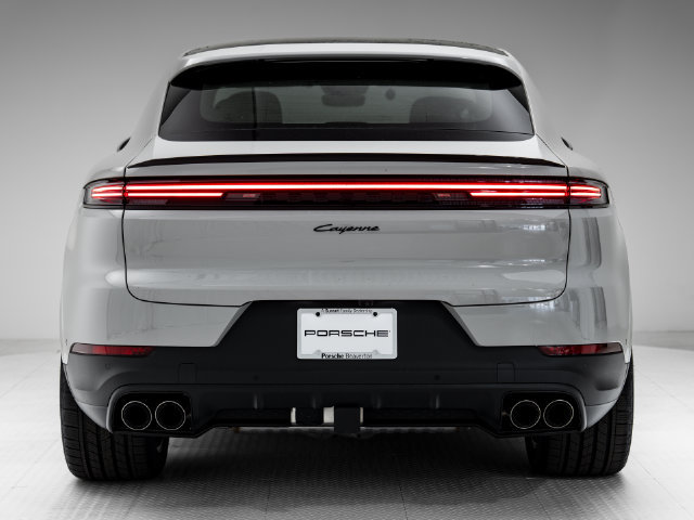 Certified 2026 Porsche Cayenne Coupe AWD/4WD image 35