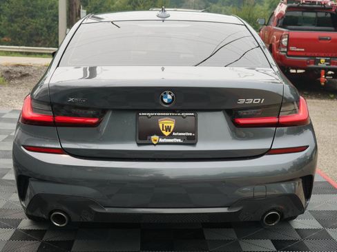 Used 2020 BMW 330i xDrive Sedan w/ M Sport Package AWD/4WD image 11