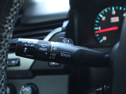 Used 2018 Chevrolet Tahoe Premier image 32