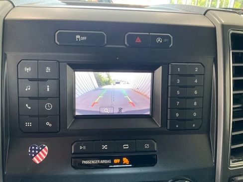 Used 2018 Ford F150 XLT RWD image 12