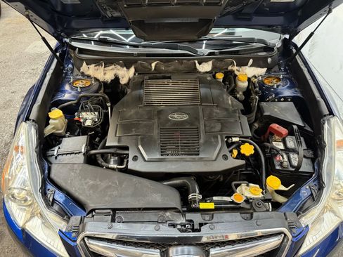 Used 2010 Subaru Legacy 2.5GT Limited image 21