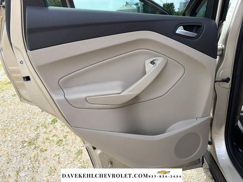 Used 2018 Ford Escape SE FWD image 15